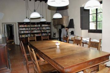 La sala pricipale da un'altra prospettiva